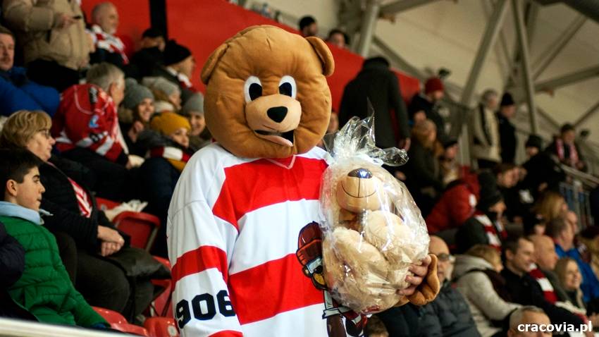 Wejściówki na 8. edycję Teddy Bear Toss #NaLodowisku już dostępne!