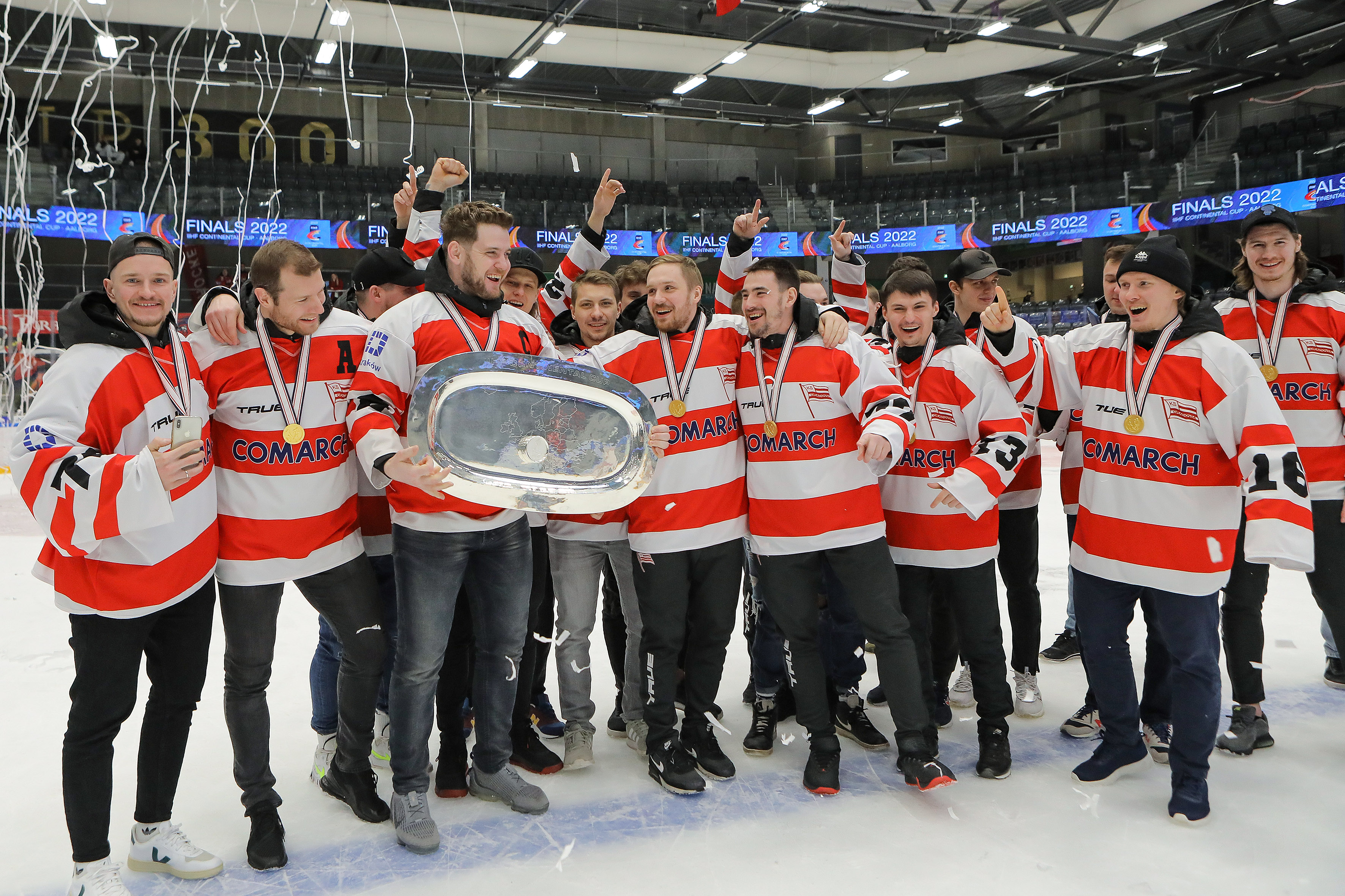 Ceremonia medalowa w obiektywie [FOTO]