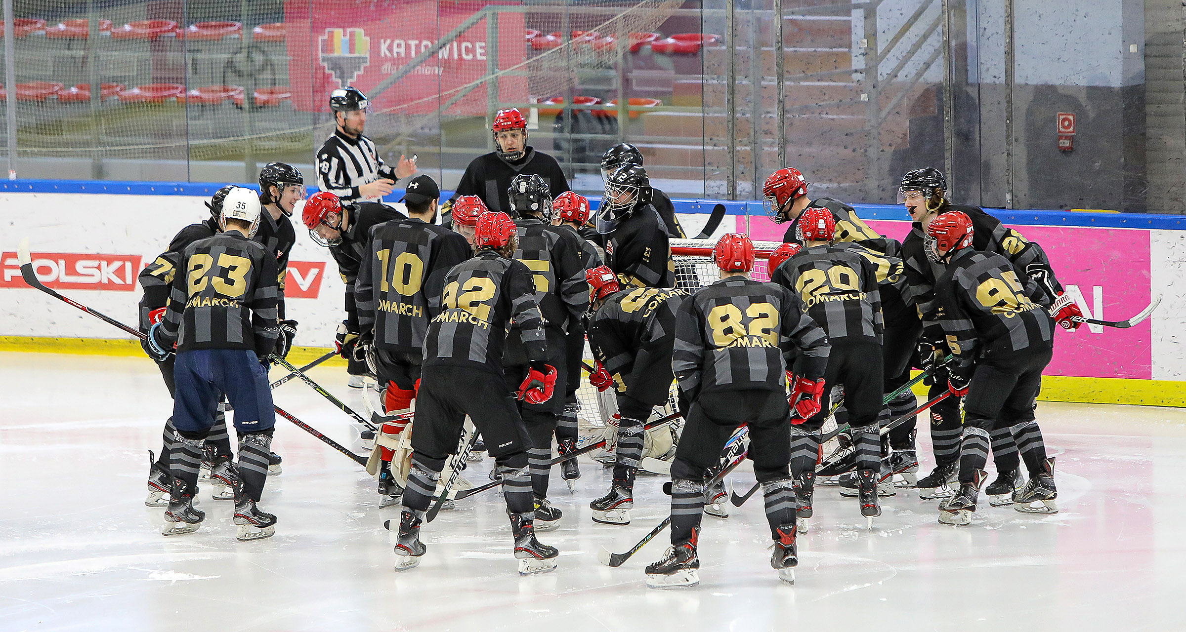 1.Liga/MHL: W starciu z Fabrykantami 