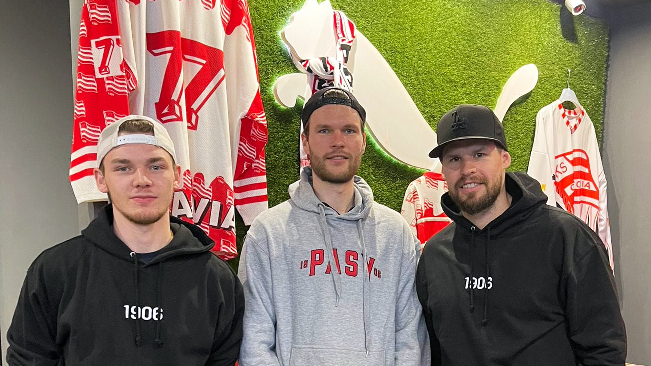 Dzień z hokejem w Oficjalnym Sklepie Cracovii [GALERIA]
