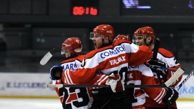 GKS Tychy - Comarch Cracovia (foto)