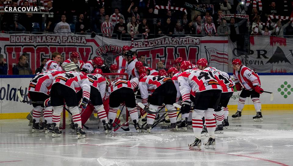 Ośmiu zawodników Comarch Cracovii w szerokiej kadrze na turniej EIHC.
