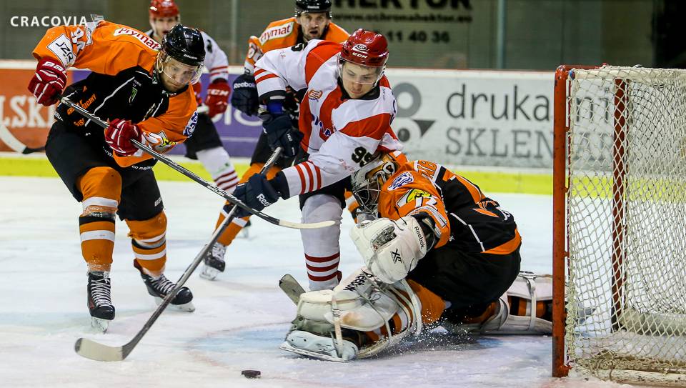 Dziubiński scores hat-trick as Pasy defeat Jastrzębie