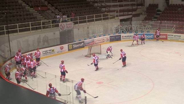 Pasy suffer first pre-season loss
