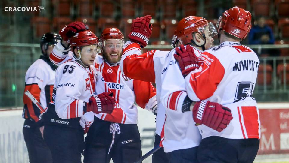 Pasy snatch all three points against Polonia!