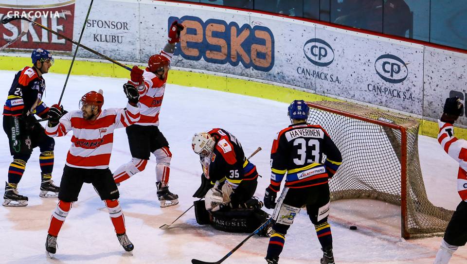 Comarch Cracovia make it through to the playoffs grand final!