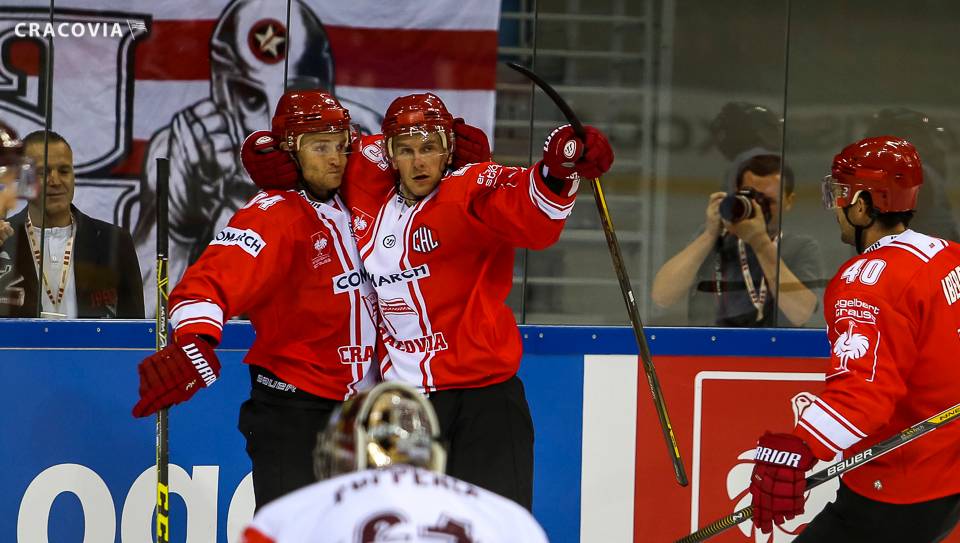 Liga Mistrzów: Kup oficjalną bluzę meczową Comarch Cracovii!