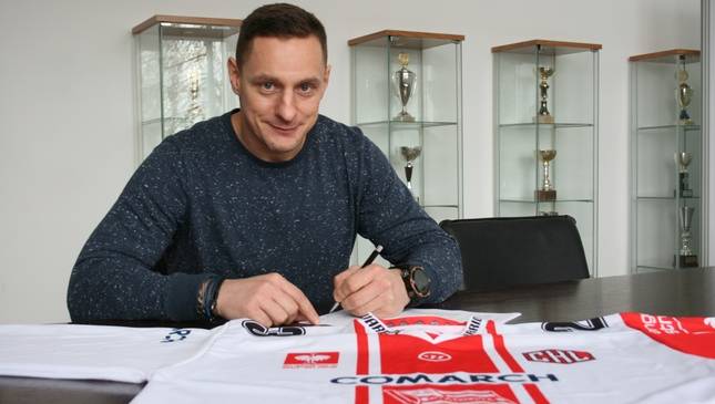 Czeski weteran wzmacnia defensywę Pasów!