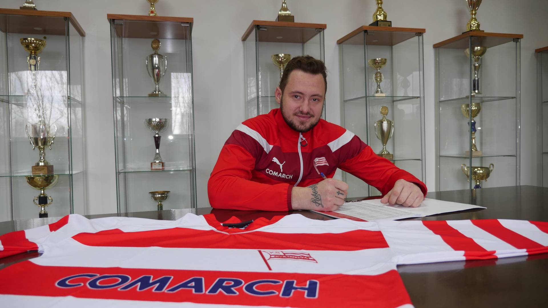 Marek Tvrdoň wzmacnia Pasy!