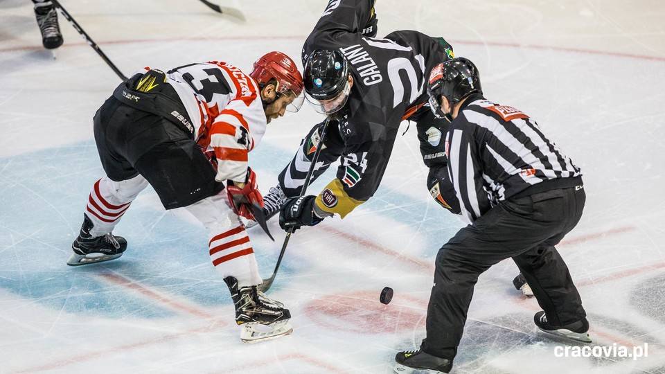 Comarch Cracovia - AZ Hawierzów godz. 17:00