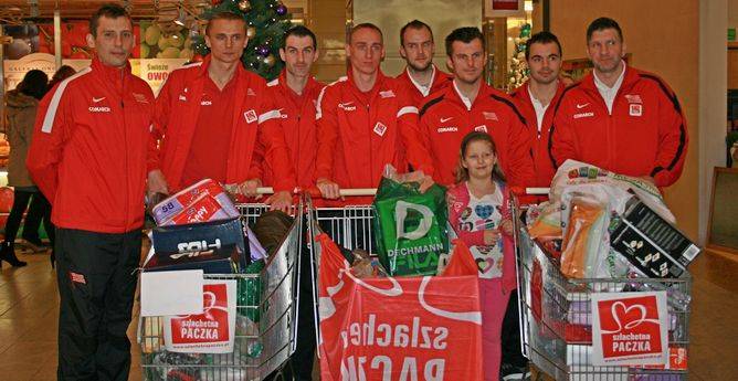 Hokeiści i piłkarze zrobili 