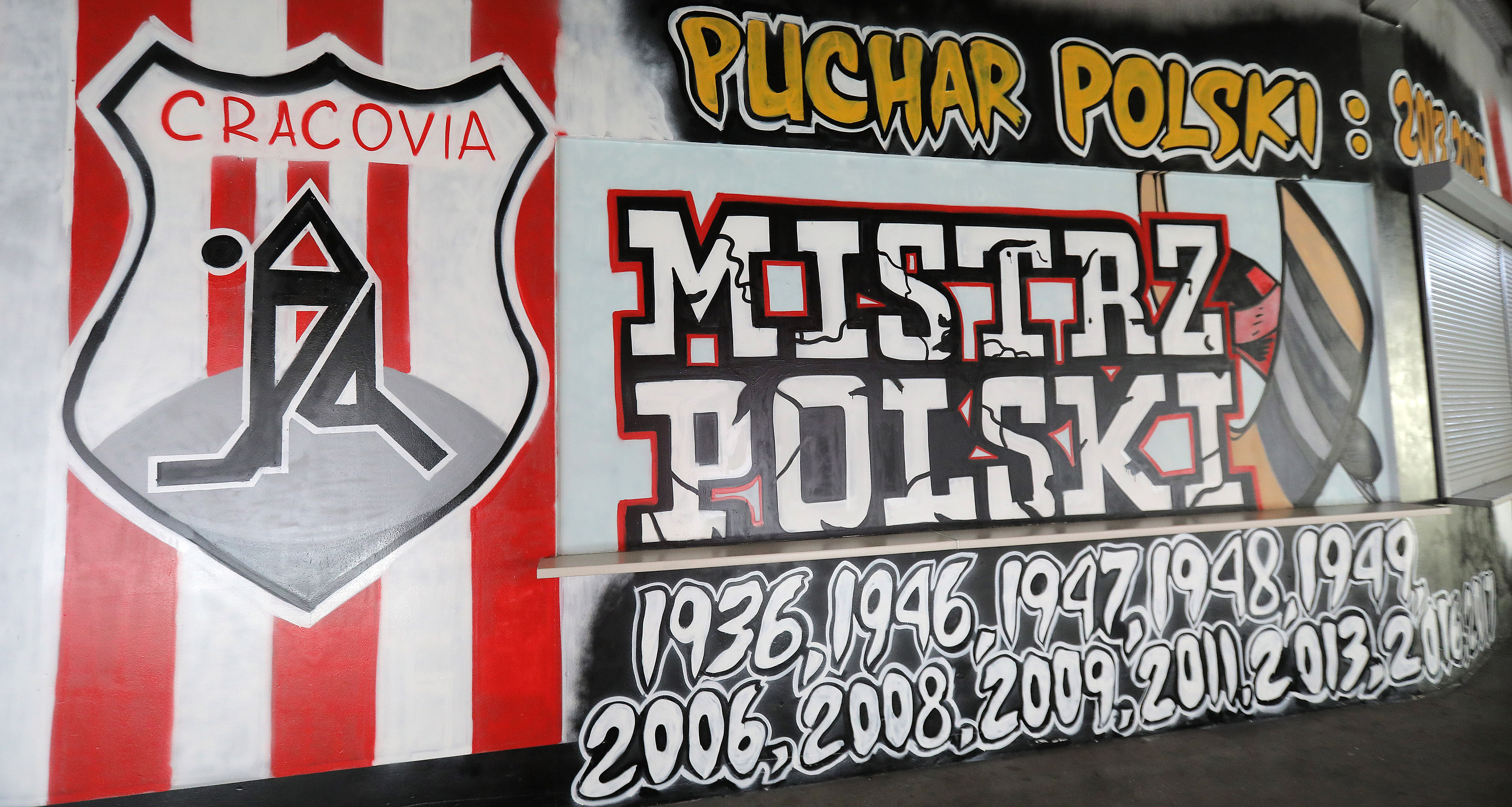 Nowy mural #NaLodowisku [FOTO]