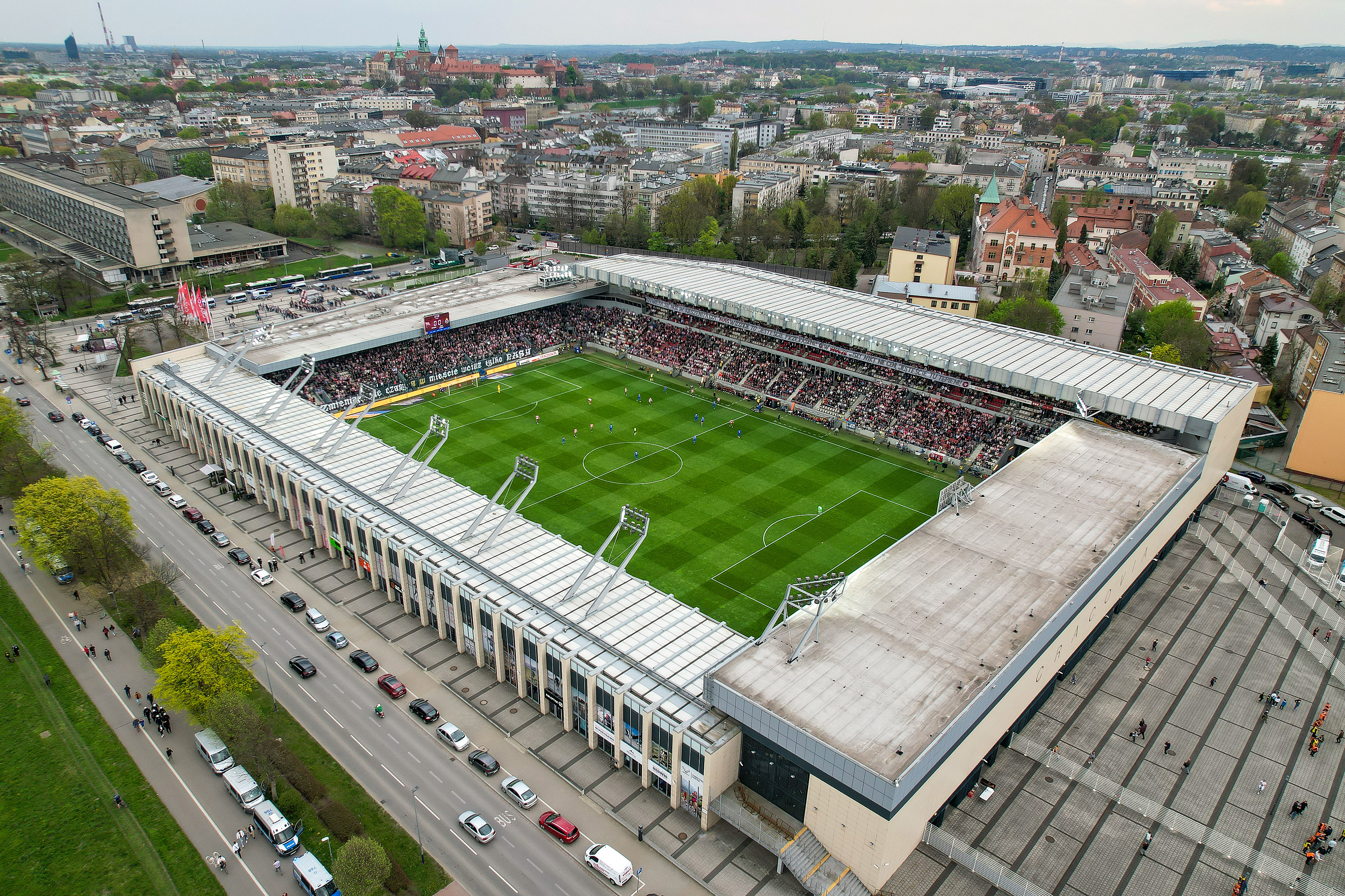 Zwiedzanie stadionu Cracovii z przewodnikiem 