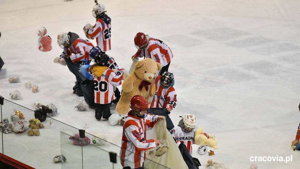 Teddy Bear Toss: Wejściówki dostępne również w systemie online i POK-ach! 