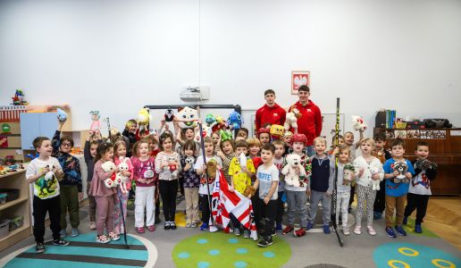 Wizyty hokeistów w Przedszkolach
