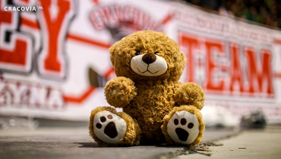 Trzecia edycja Teddy Bear Toss 